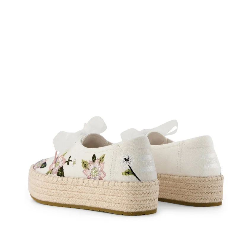 Damen-Espadrille „Valencia“ mit Schnürung und Plateau Damen-Espadrille „Valencia“ mit Schnürung und Plateau