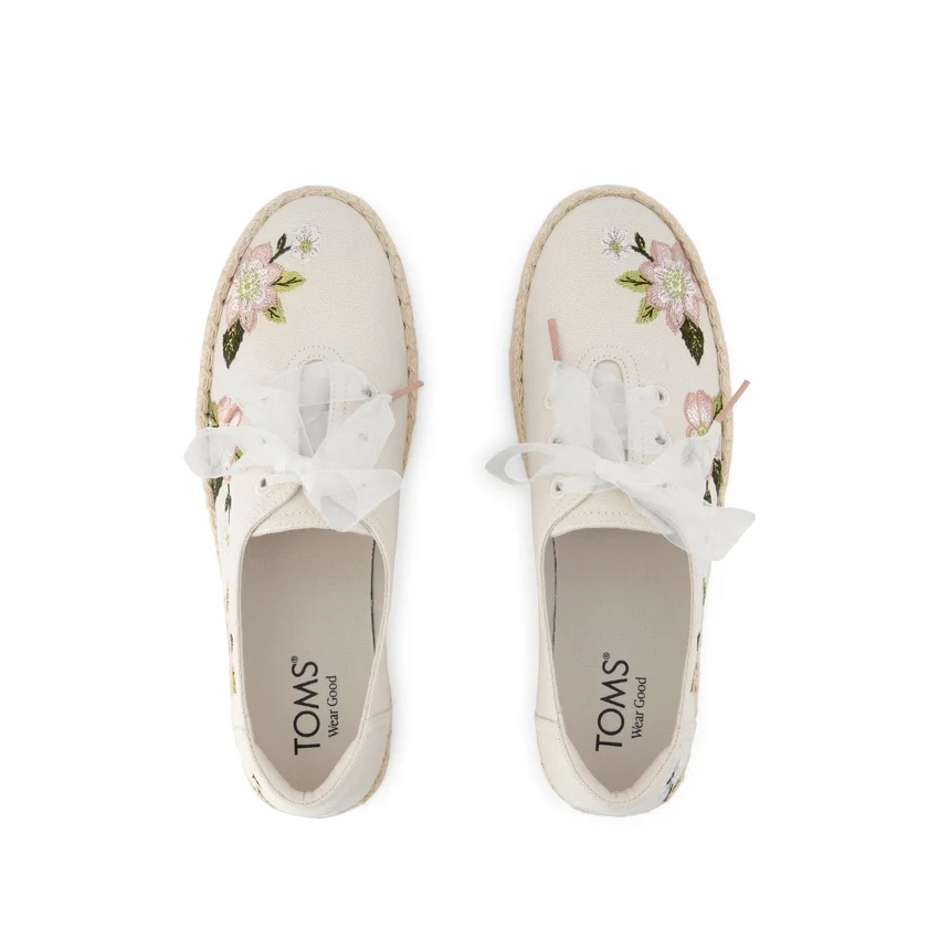 Damen-Espadrille „Valencia“ mit Schnürung und Plateau Damen-Espadrille „Valencia“ mit Schnürung und Plateau